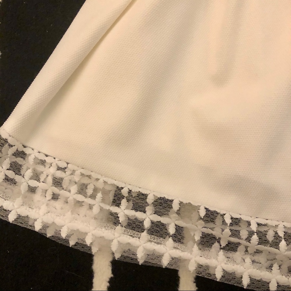 L’ATISE WHITE STRAPLESS DRESS WITH HEM DETAIL - Picture 6 of 8